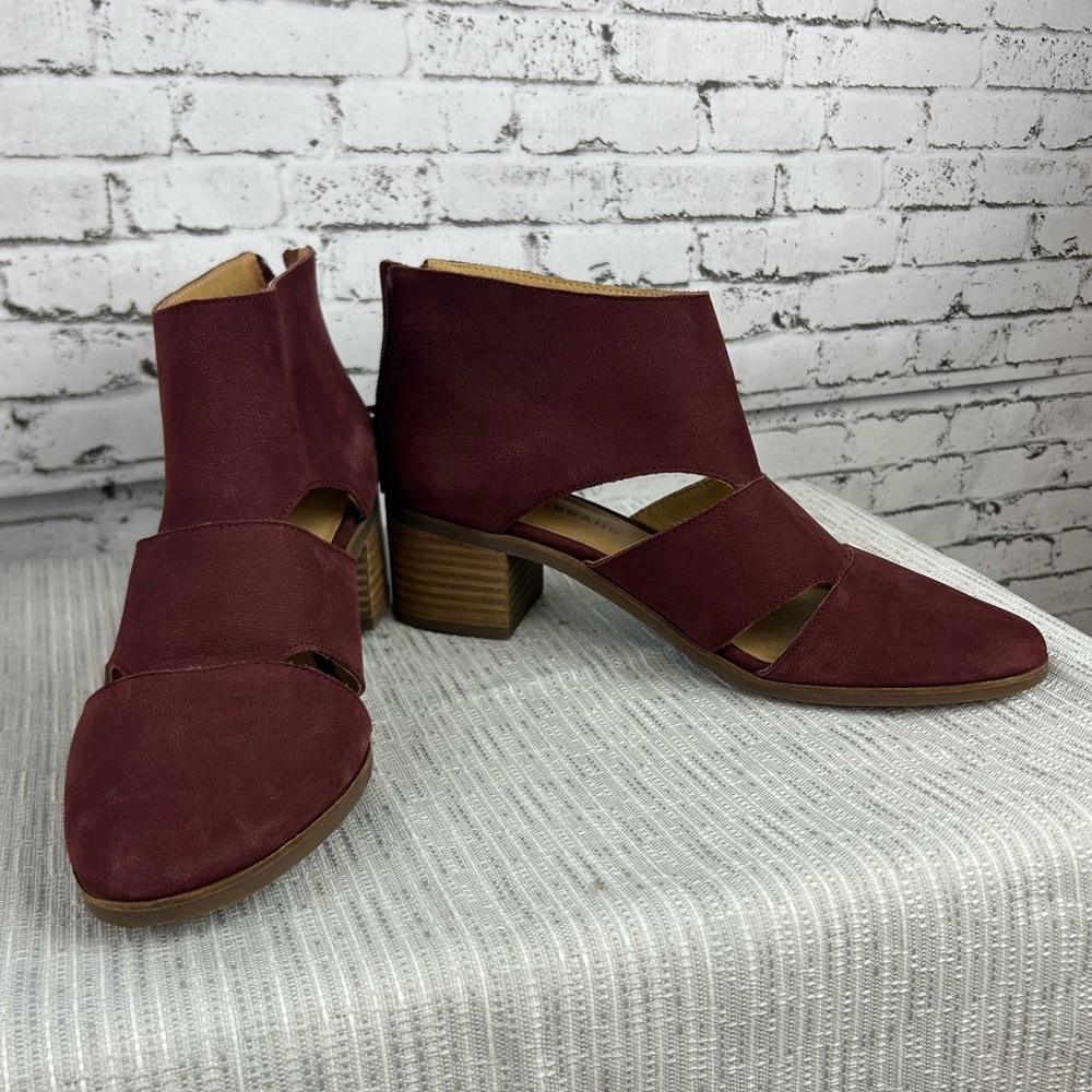 Lucky Brand | maroon burgandy heeled boots size 7.5